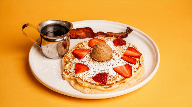 Kids Pancake and Bacon.